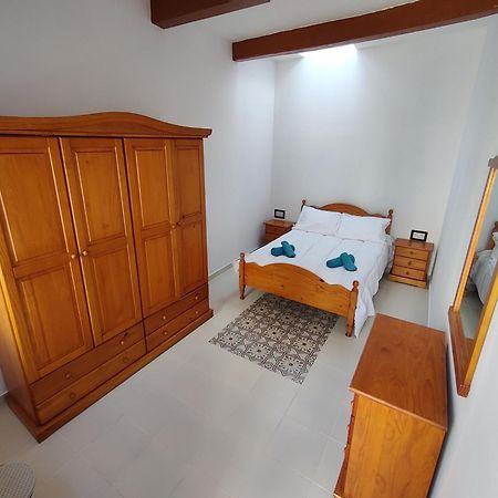 Peaceful Traditional Maltese Townhouse 루카 외부 사진
