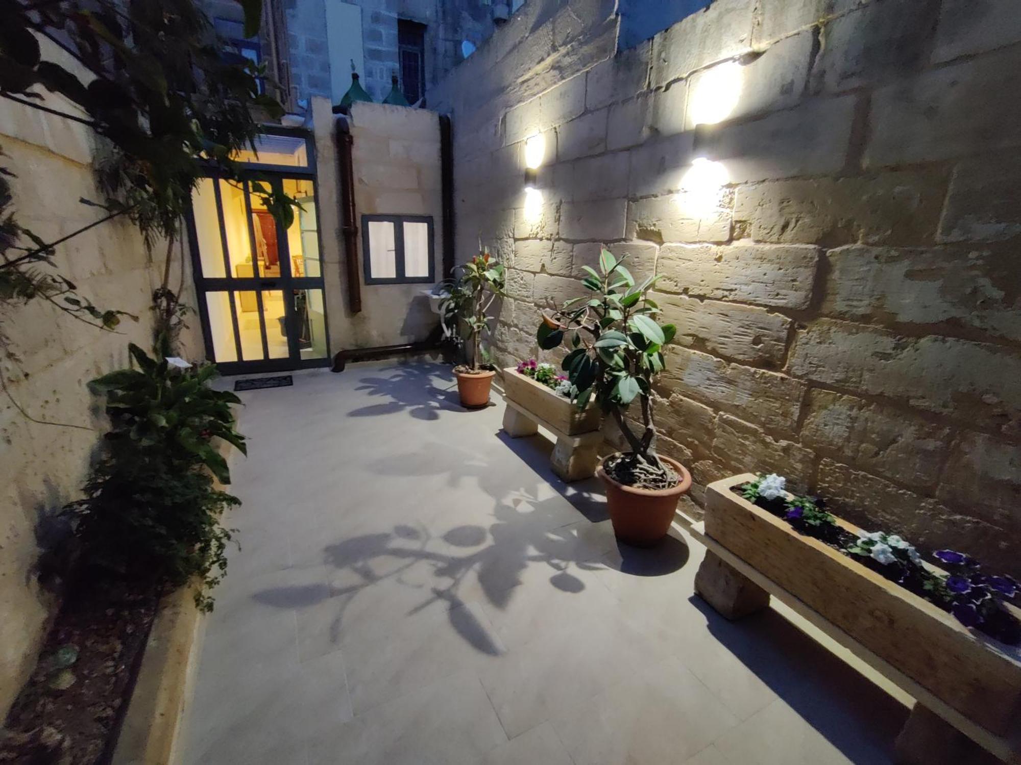 Peaceful Traditional Maltese Townhouse 루카 외부 사진